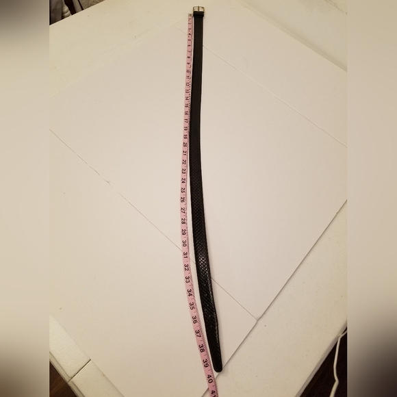 Trafalgar Men's Leather Snakeskin Belt Black  Size 36 Gold Tone Square Buckle - Picture 13 of 15